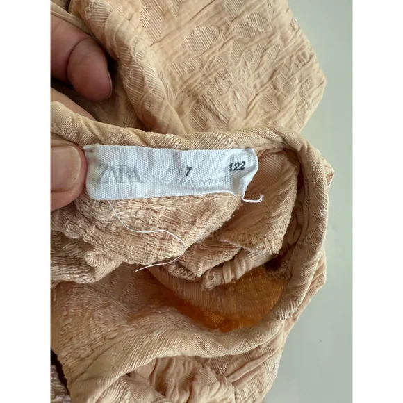 Girls Zara Dress Size 7 Peach Short Sleeve - Picture 3 of 3
